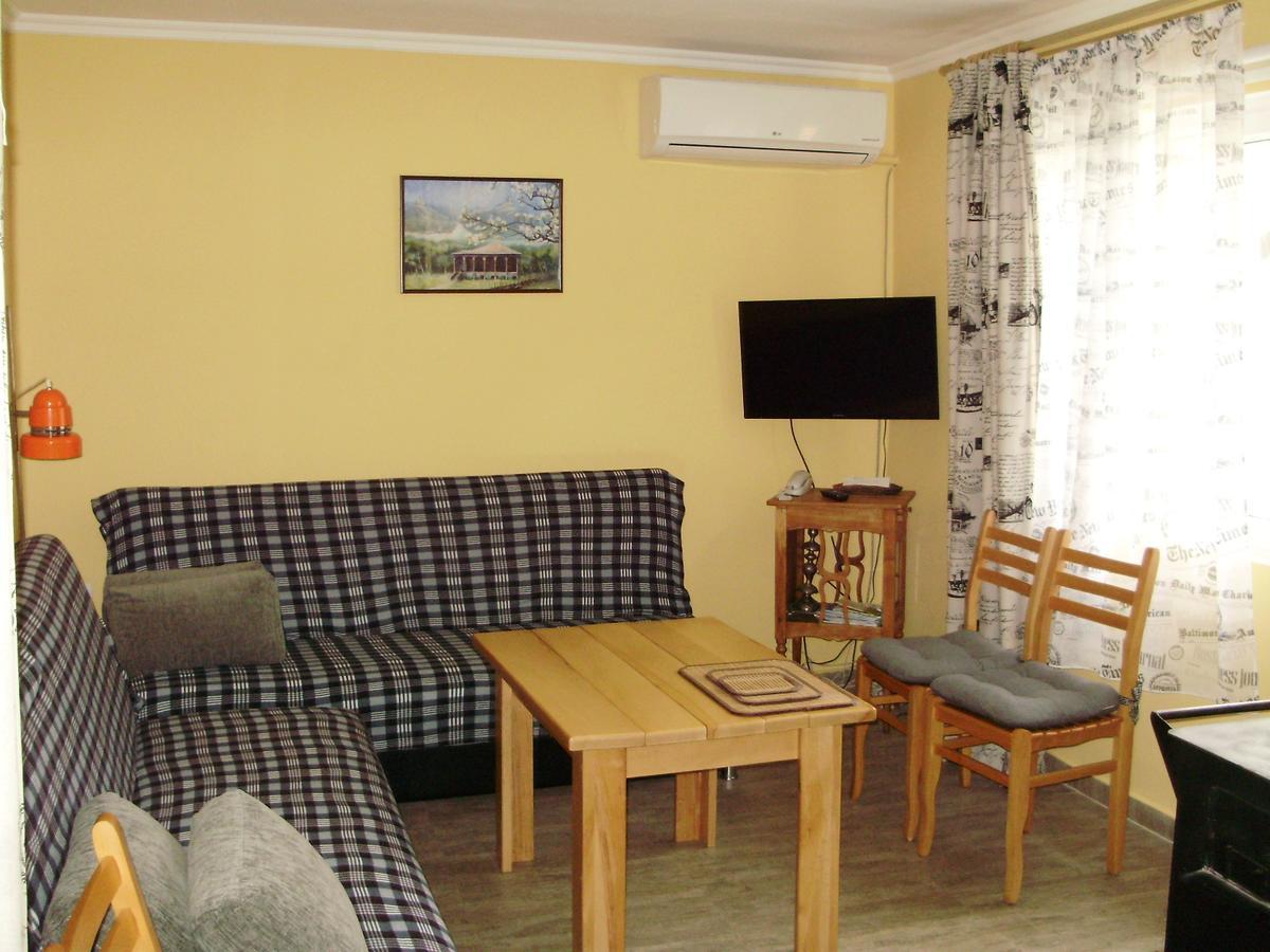 Apartment On Erekle 25A Borjomi Esterno foto